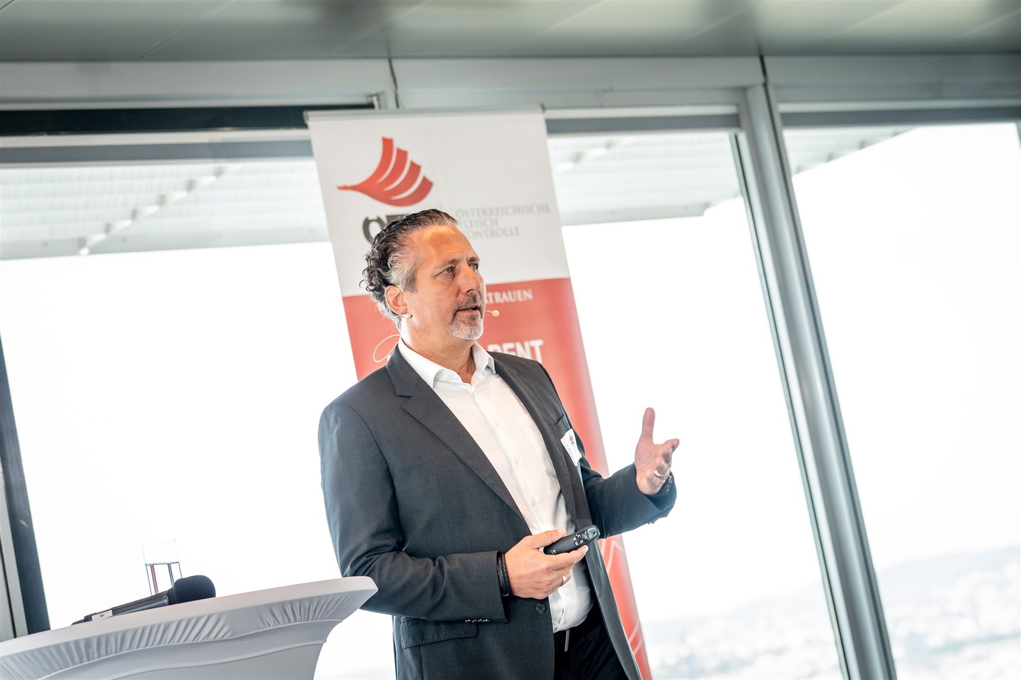 ÖFK Branchentreff 2024 Branchenvertreterinnen und Branchenvertreter beim ÖFK-Branchentreff 2024