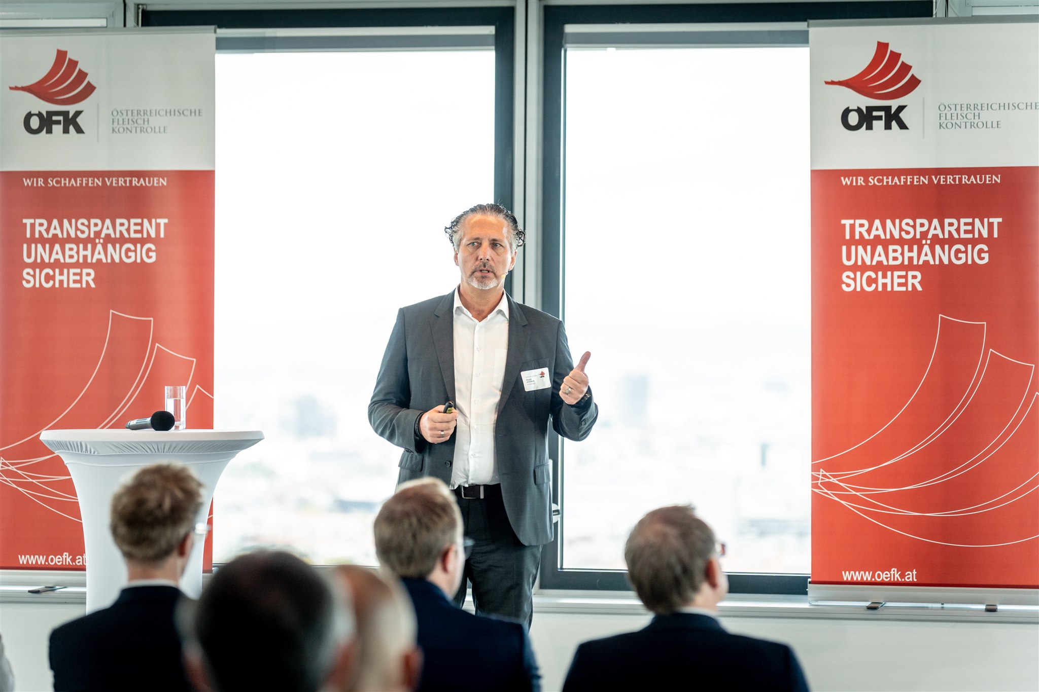 ÖFK Branchentreff 2024 Branchenvertreterinnen und Branchenvertreter beim ÖFK-Branchentreff 2024